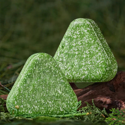 Prírodný tuhý šampón na posilnenie vlasov