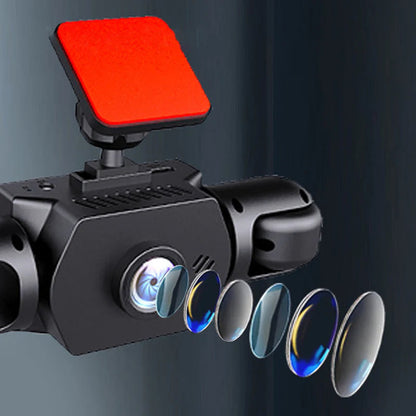 Autokamera se 4 objektivy a 360° úhlem záběru