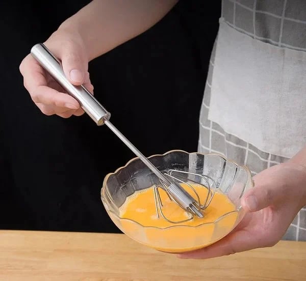 Poloautomatický šlehač vajec z nerezové oceli