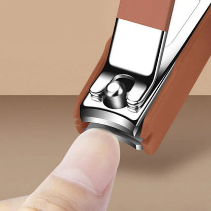 Přenosná 7-dílná sada na manikúru s kleštičkami na nehty