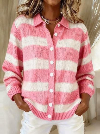 Každodenný pruhovaný kardigan na gombíky