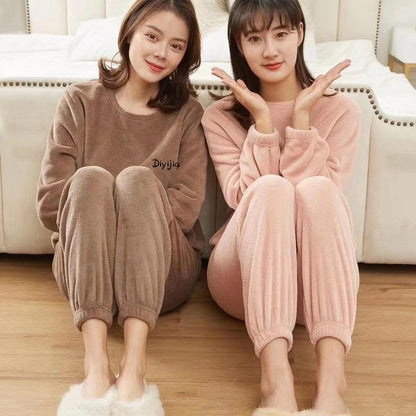 Volný, teplý, plyšový pyžamový set pro ženy, korálová barva🌱